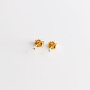 Super petite boucle d'oreille / clou de nez en microcristaux et diamants 1,2 mm 1,7 mm image 9