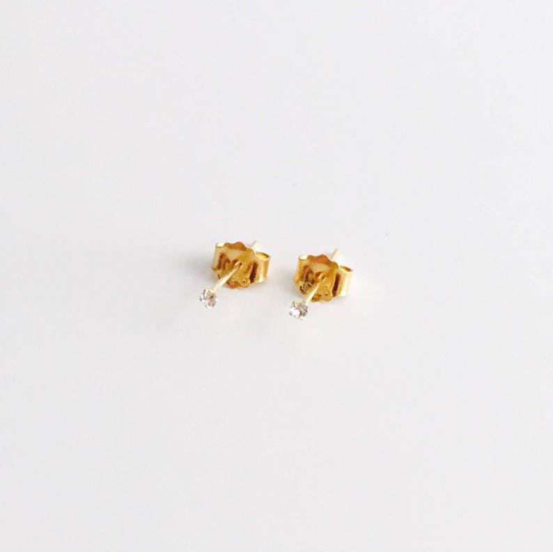 Tiny micro crystal diamond stud, dainty stud earring / nose stud zdjęcie 10