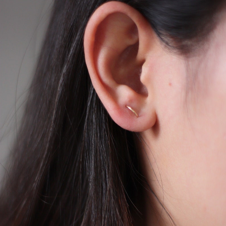 Double round earrings, U earrings, staple earring, minimal earrings image 1