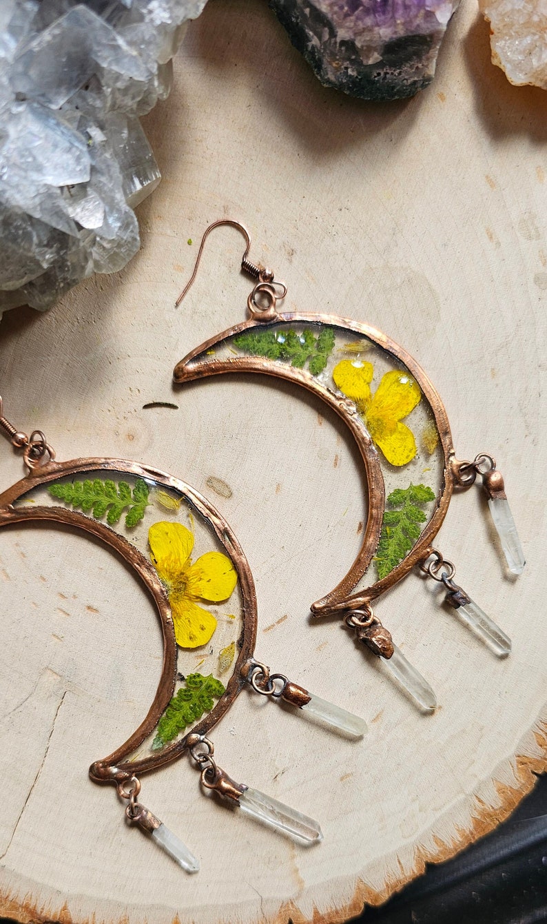 Pressed Flower & Fern Resin Earrings Copper Electroformed Large Crescent Moon Quartz Points Buttercup Statement Jewelry image 9