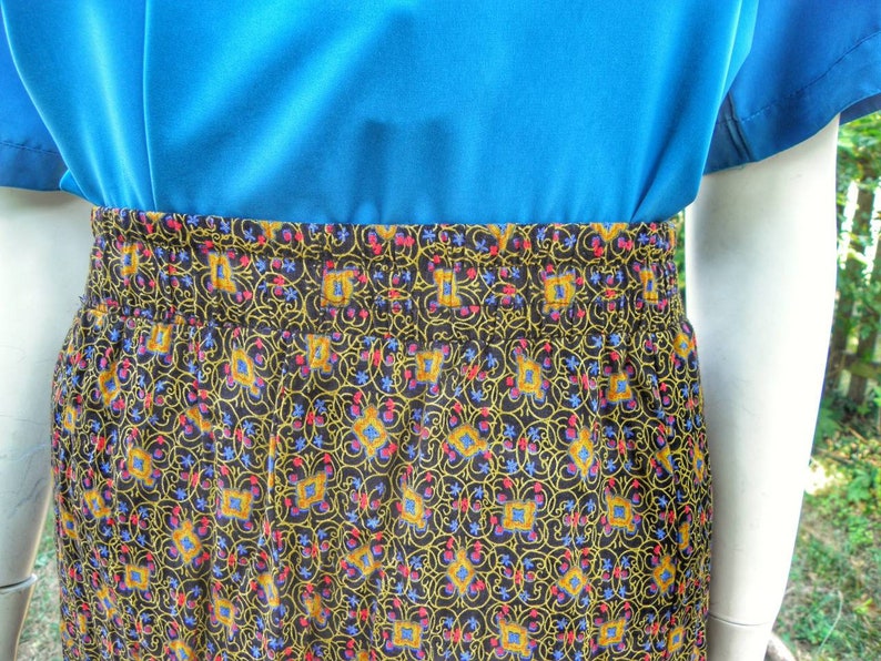 Vintage Maggie McNaughton Plus Size Funky Abstract Print Flare Midi Skirt