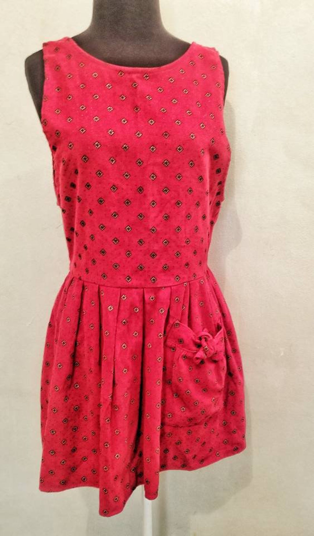 Vintage upcycle My Michelle Red Fit & Flare Sleeveless Short Shirtwaist ...