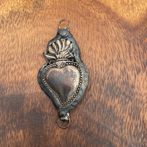 Vintage Sacred Heart Solder Connector: Antiqued Christian Medal Pendant