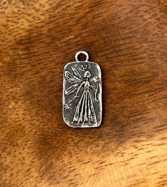 Faerie Realm Pewter Charm: Green Girl Studios Faerie Jewelry