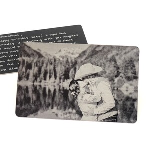Tarjeta de pareja duradera: recuerdos grabados con láser. Incluye tu sentimiento: ¡agrega tu propia escritura a mano!