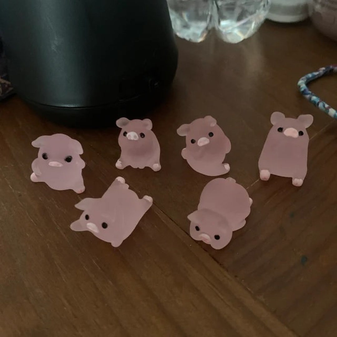 Set of 6 Little Glow in the Dark Cute Pigs Pig Figurines Pig Etsy