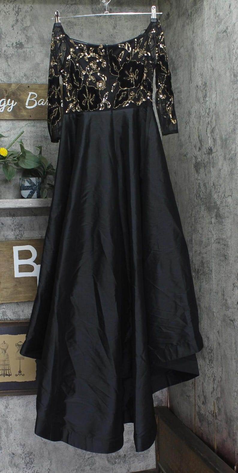 Vestido de tafetán con cuentas en los hombros de Adrianna Papell, negro/dorado 4 imagen 2