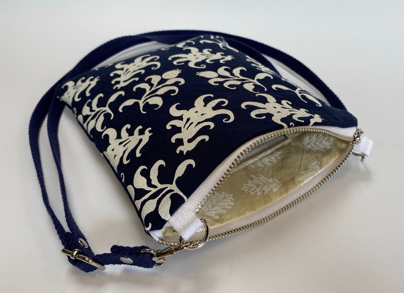 Small Crossbody Bag with White Floral pattern in Cream on Dark | Etsy