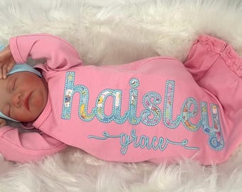 Vestido personalizado con nombre para bebé, conjunto para bebé, regalo personalizado para baby shower, conjunto con volantes para salir del hospital