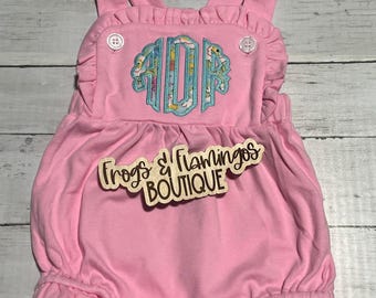 Mono rosa con volantes para niña, traje de verano de algodón con monograma de burbujas, mono infantil personalizado, ropa de diseño personalizado especial