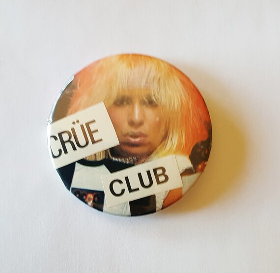 Vince Neil lapel jacket pin pre-owned Motley Crue Vince Neil lapel jacket pin pre-owned Motley Crue