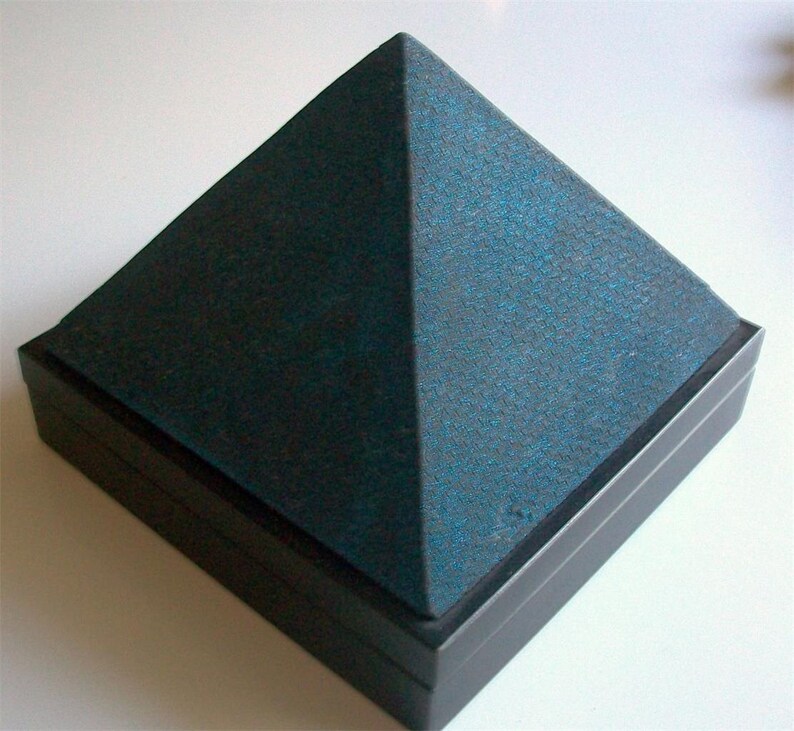 PINK FLOYD-Dark neben der Mond Sandstein Pyramide sehr | Etsy