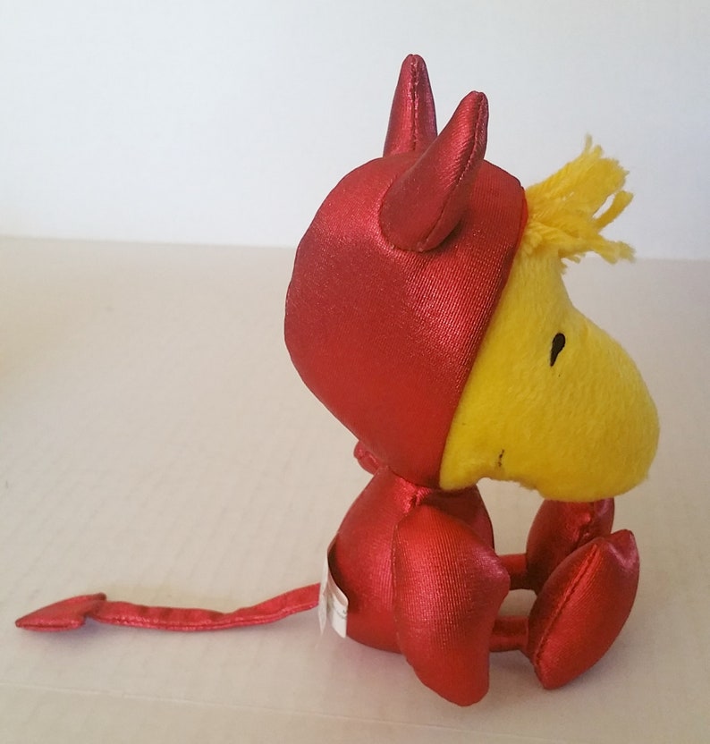 Peanuts 50th Anniversary Animated Halloween Woodstock Devil Plush Figure RARE
