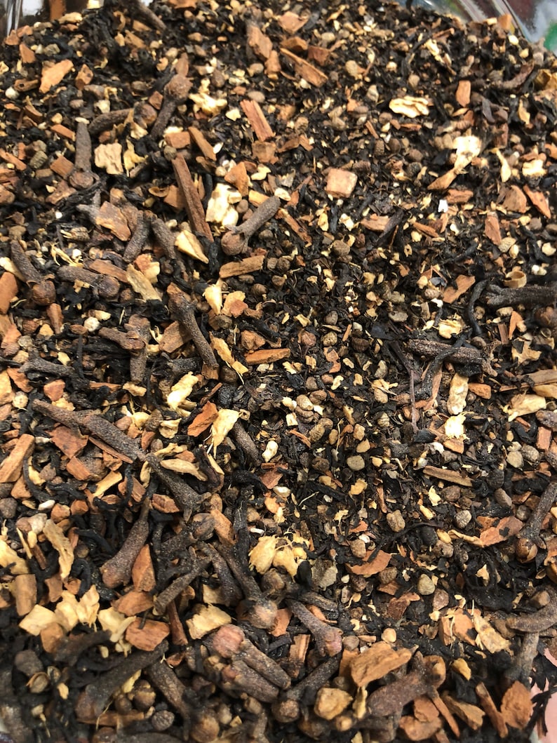 Organic Spicy Chai Tea Black image 1