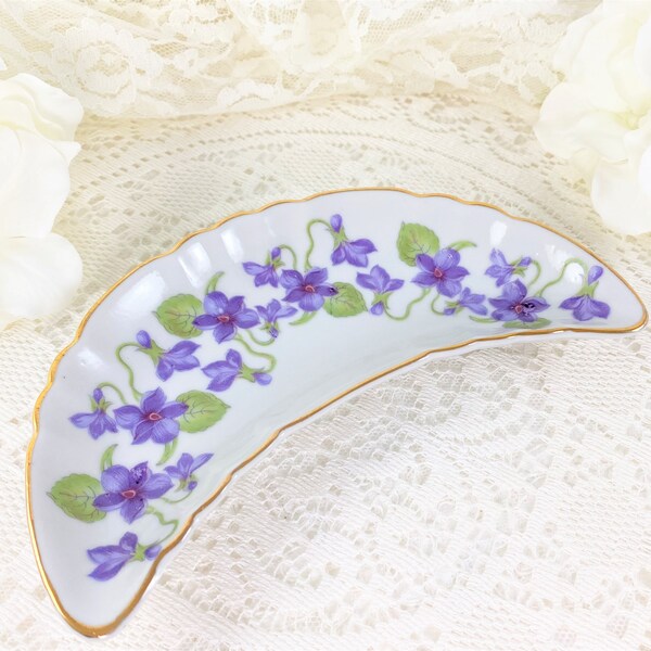 Jewelry Dish, Bone Dish - Vintage Porcelain Hand Painted Violets - Dresser Decor, Jewelry Holder, Gifts for Her, Bridesmaid Gift