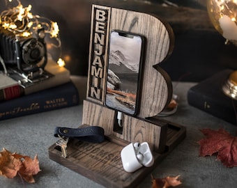 Jubileumgeschenken, Docking Station, telefoonstandaard, bruidsjonkersgeschenken voor hem, vaderdagcadeau gepersonaliseerd cadeau voor mannen, HOUTEN DOCKING STATION