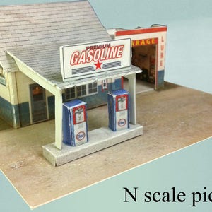 Pre Cut Paper Cardstock Kit Retro Gas Station Service Station (Cardstock Paper Kit) for model train or diorama N Scale Z Scale T Gauge