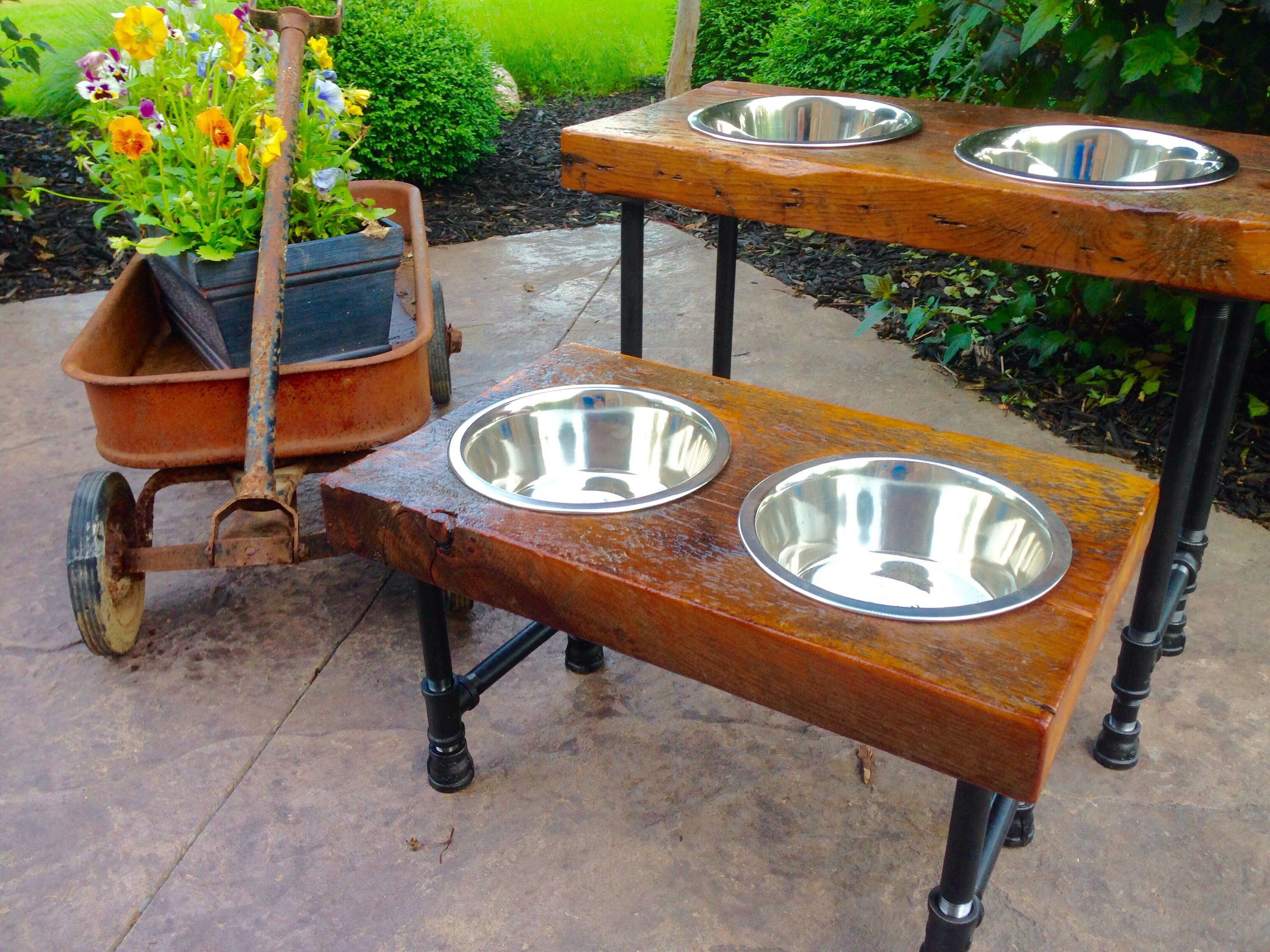 XL Raised Dog Feeder/reclaimed Barn Wood / up Cycle / Metal Etsy Canada