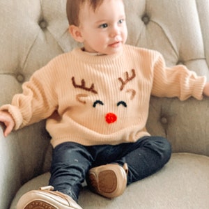 Suéter de reno bordado a mano Suéter de primera Navidad Suéter bordado a mano Suéter de reno para bebé Primera Navidad Suéter de reno para bebé Ciervo bebé