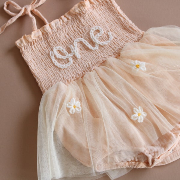 One Romper First Birthday Outfit First Birthday Romper Hand-embroidered One in off white color with daisy flowers