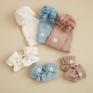 Newborn BOOTIES Newborn socks Baby Birth Announcement Baby Knitwear Booties
