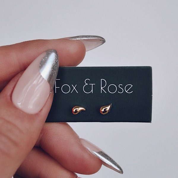 Dainty Stud Earrings, Teardrop Stud Earrings, Minimalist Studs, Simple Gold Studs, Ball Back Cartilage Earrings, Ball Back Screw In Studs