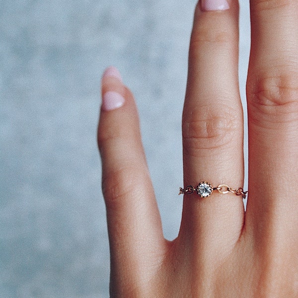 Dainty Gold Diamond Chain Ring | Solitaire CZ Chain Ring | Small Diamond Ring | Gold Stacking Rings with stone | Midi Knuckle Ring