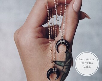Moon necklace, Crescent moon necklace, Horn necklace, Double horn necklace, Crescent necklace, Black horn necklace, Boho horn necklace
