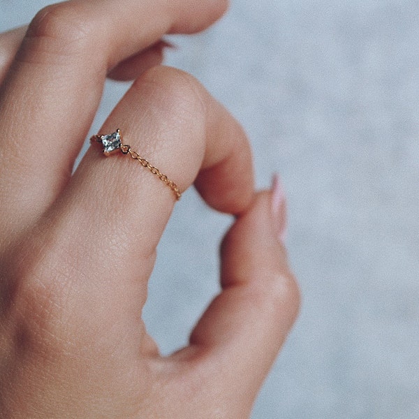 Dainty Gold Chain Ring | Simple Gold Chain Ring | Dainty Stackable Diamond Rings | Minimalist Chain Ring | Barely There Rings