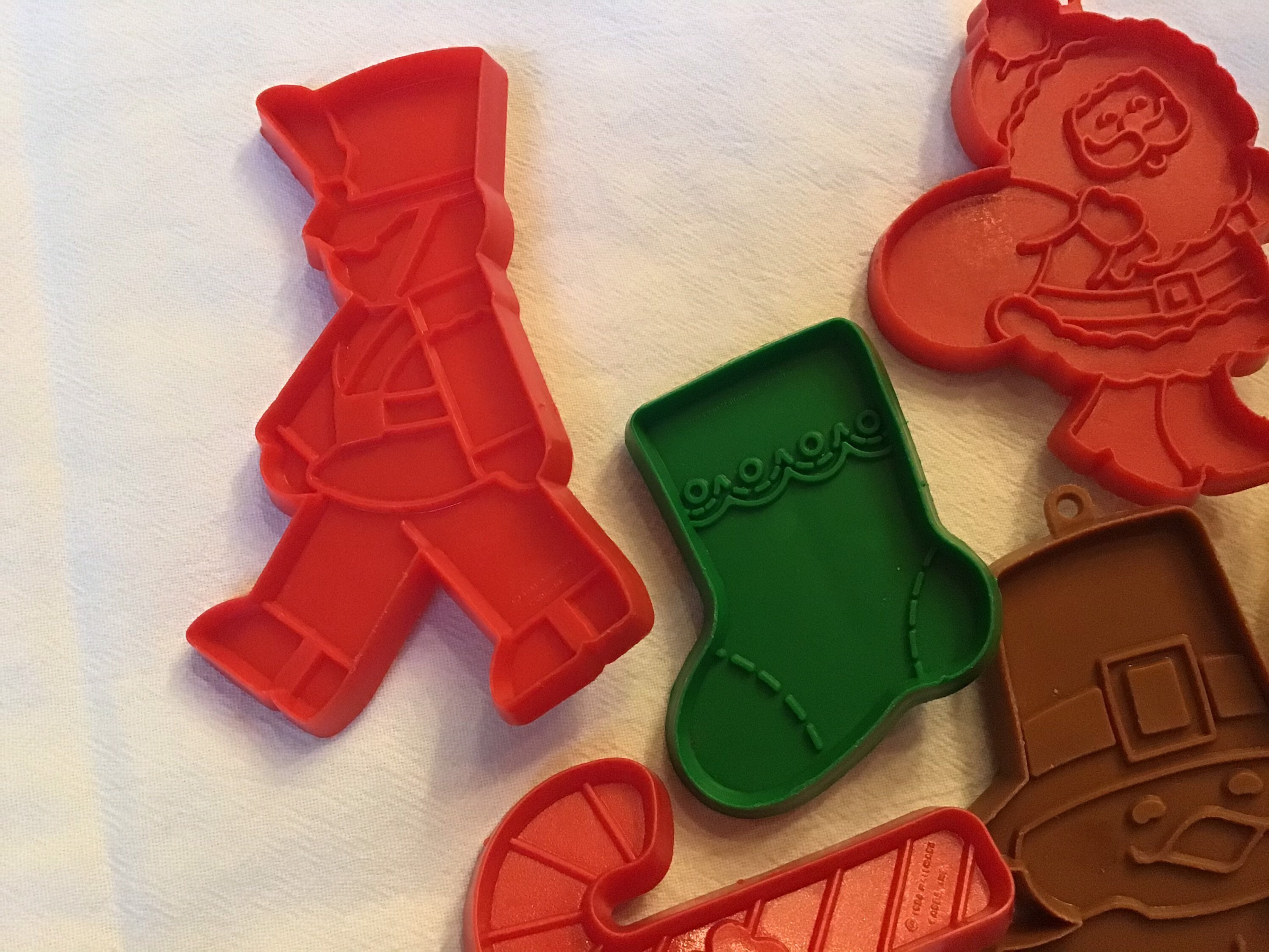 Set of 6 Holiday Hallmark Cookie Cutters Christmas Etsy