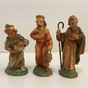 Joseph and two Wise men from nativity Italy 551 556 557