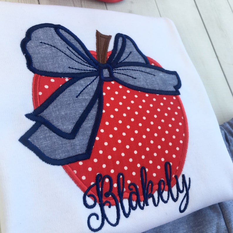 Back To School Outfit for girl, Girls First Day of School, Kindergarten Shirts, Personalized Toddler Outfits, Any Grade Custom Short Set bild 2