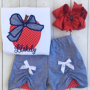 Back To School Outfit for girl, Girls First Day of School, Kindergarten Shirts, Personalized Toddler Outfits, Any Grade Custom Short Set bild 7