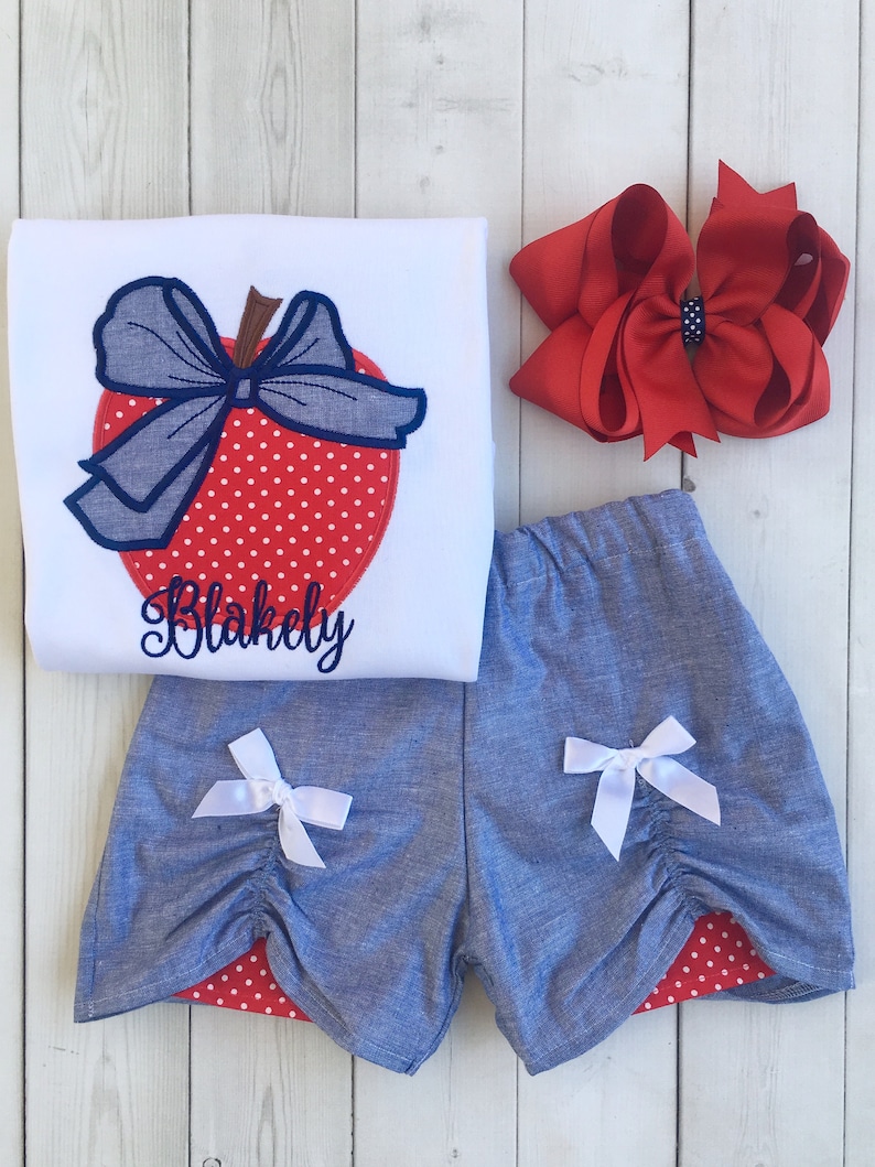 Back To School Outfit for girl, Girls First Day of School, Kindergarten Shirts, Personalized Toddler Outfits, Any Grade Custom Short Set bild 7