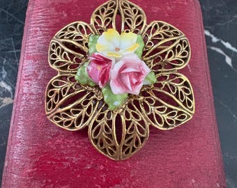 Vintage Gold Tone Filigree Brooch With Porcelain Rose Centre  display picture 2