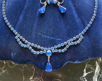 Vintage blauwe strass ketting en oorbellen SET
