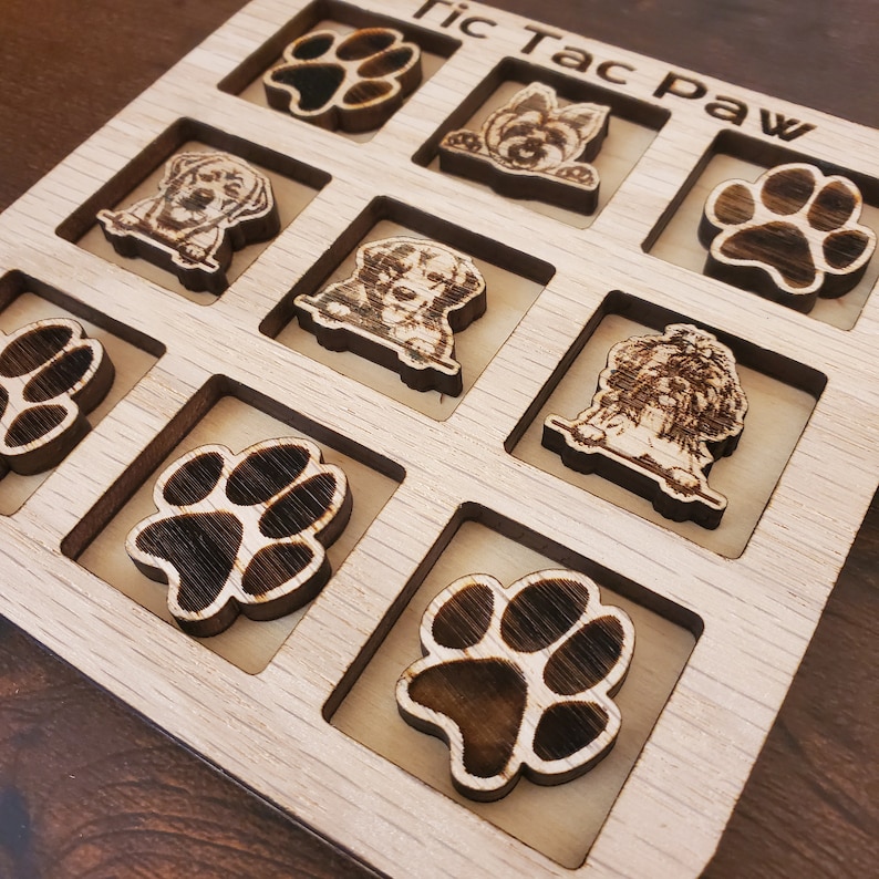 Tic Tac Toe / Tic Tac Paw / Engraved Wood toy / Add your dog's breed image 3