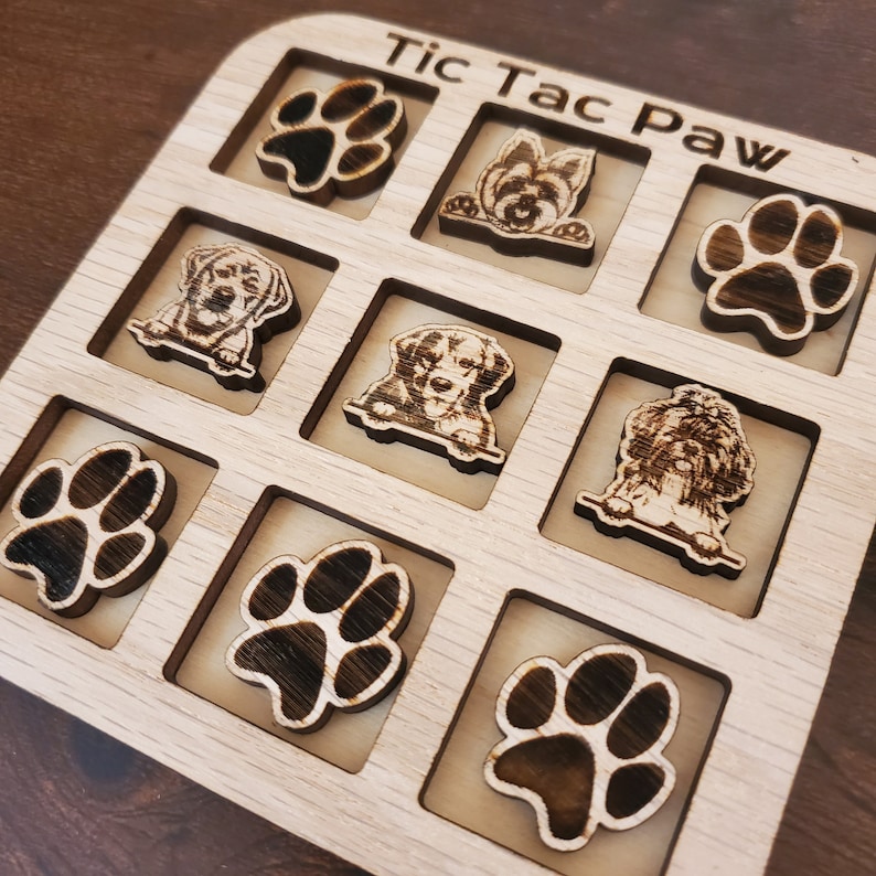 Tic Tac Toe / Tic Tac Paw / Engraved Wood toy / Add your dog's breed image 4