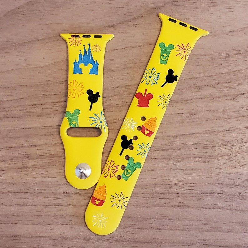 Mickey Mouse Snacks Watch Band image 4
