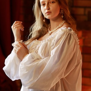 Camicia da donna, XVI secolo, periodo rinascimentale, moda europea