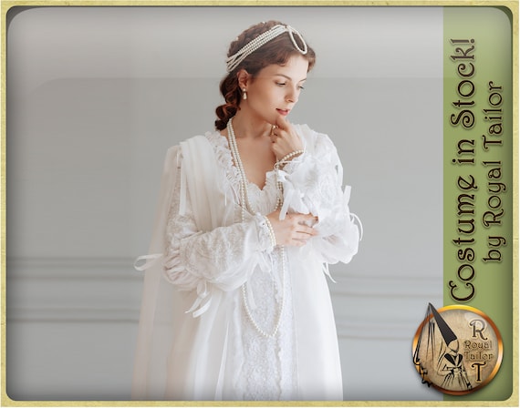 renaissance style wedding dress