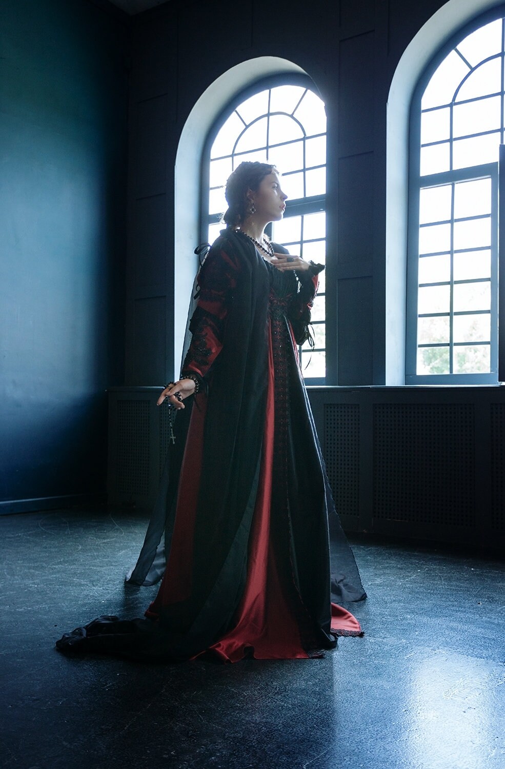 black and red renaissance dress Black and Red Medieval Dress, Made To Order, Renaissance Gown, LARP Dress,  Handfasting