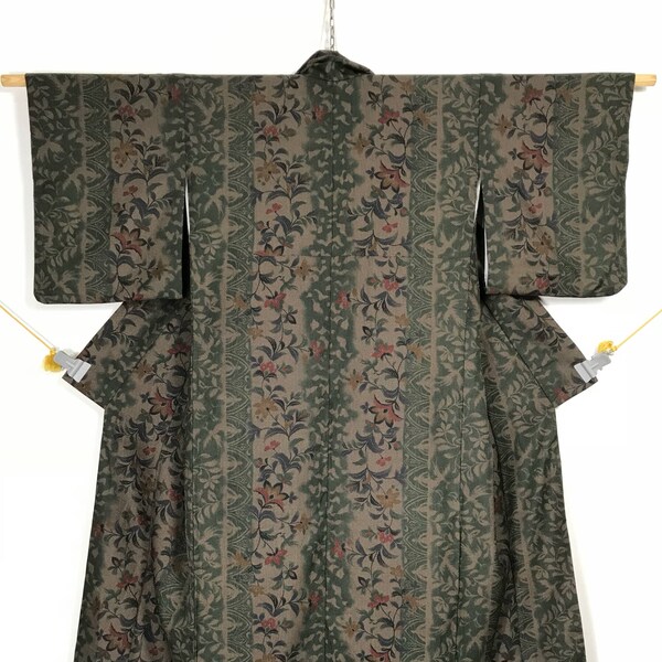KM419 Vintage Japanese Kimono Womens