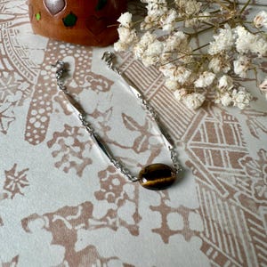 R243 Vintage Haori Tiger’s Eye Gemstone Metal Himo Ties | Traditional Japanese Accessory | Kimono and Haori Closure