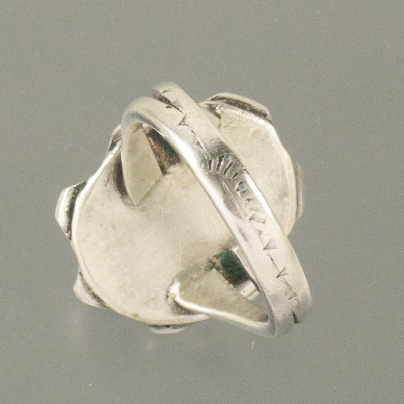 Royston Turquoise Navanjo Sterling Silver Ring Size 6