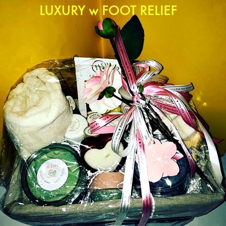 Large Vegan Skincare Basket Selfcare gift Relaxation Mom image 7