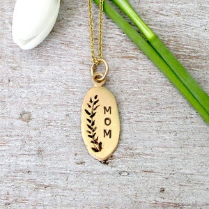 14K Solid Gold Raw Edge Vine Oval Pendant, Gold Personalized Oval Charm, 14k Yellow Gold, Rose Gold, White Gold Personalized Charm Necklace image 1