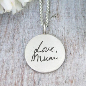 Collar de encanto de escritura a mano real en plata de ley, agregue la escritura a mano de su propio ser querido a nuestros encantos de plata.