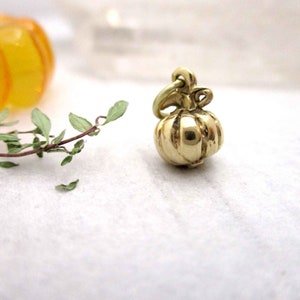 Little Pumpkin Charm in Solid 14 Karat Gold, Li'l Punkin Symbolic Charm