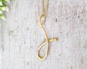 Colgante con inicial J en oro de 14 quilates, joyería con inicial, collar con inicial J en oro rosa, monograma con inicial J, dije J en oro blanco